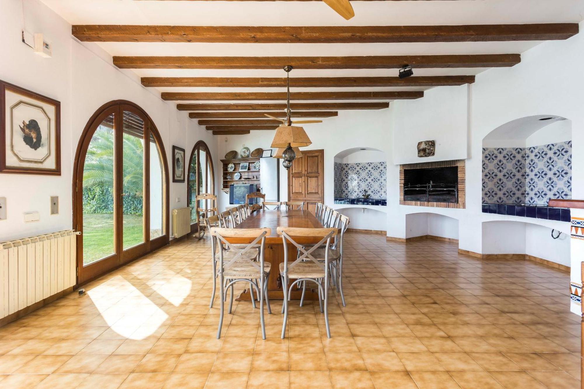 Villa Maricel 산펠리우데기솔스 외부 사진